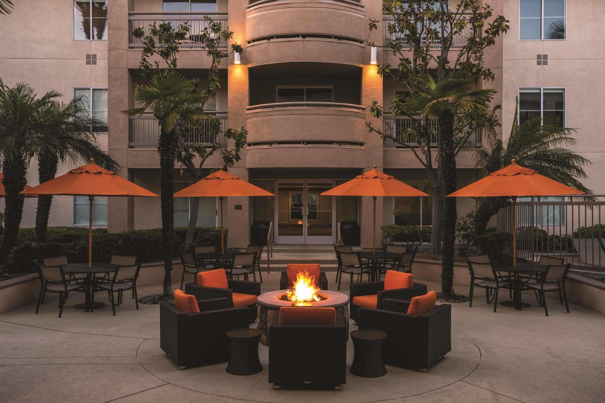Отель Hyatt House Cypress / Anaheim Экстерьер фото